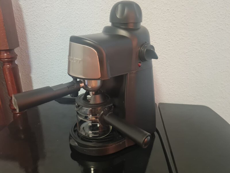 Espressor manual Scarlett SC-037 – 800 W, Espresso si Cappuccino